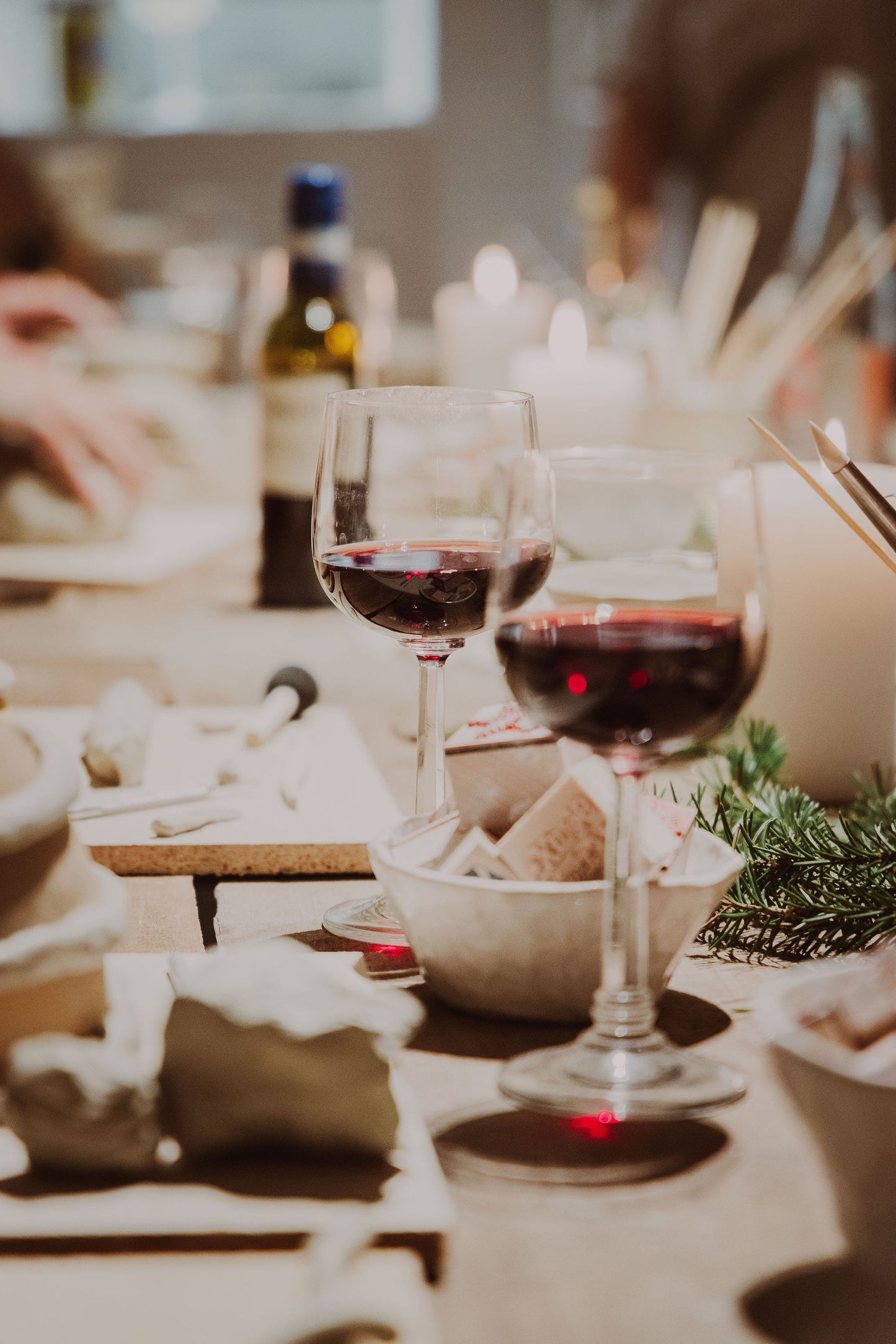 WINE&CLAY keramiikkakurssi 6.11. klo 17:30-20:30